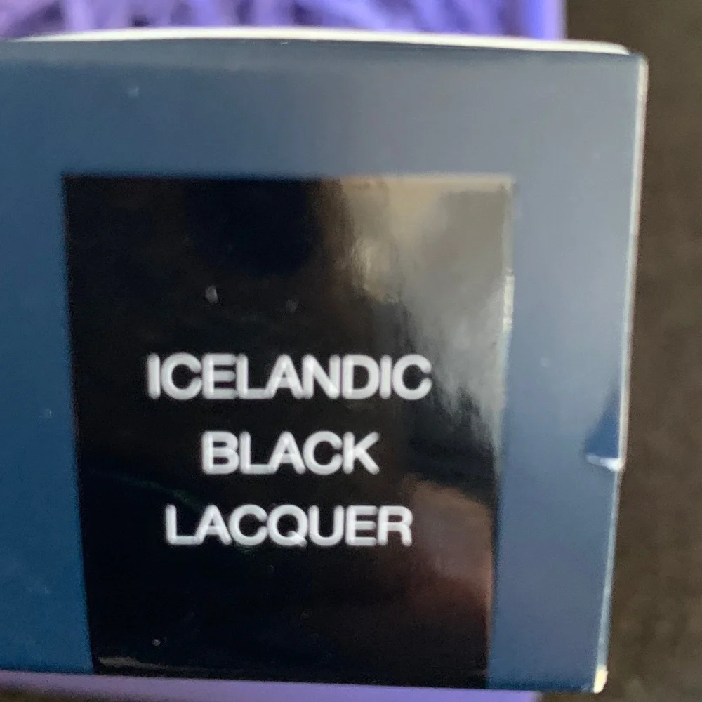 Trestique ‘Good Vibes’ Black Lacquer Mascara